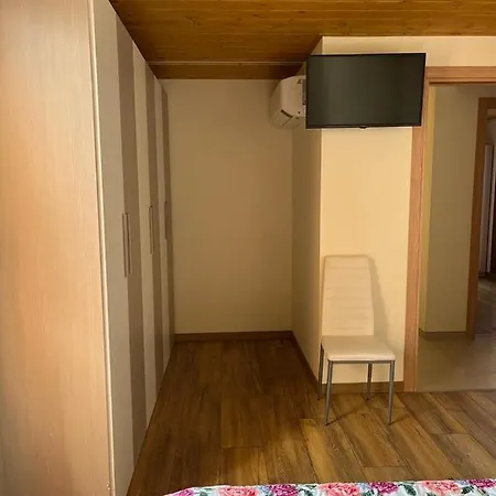 Perla Floor Apartment *